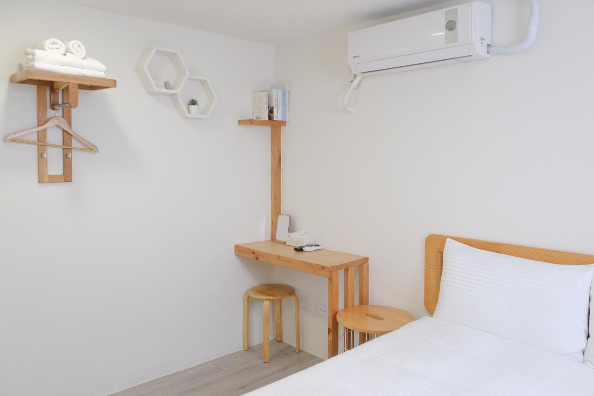 See U Apartment Tainan Esterno foto