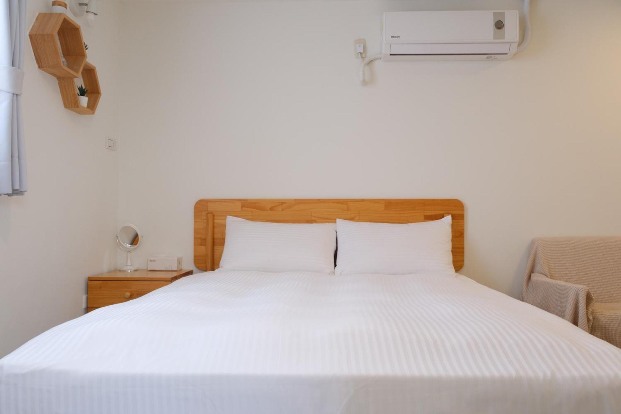 See U Apartment Tainan Esterno foto