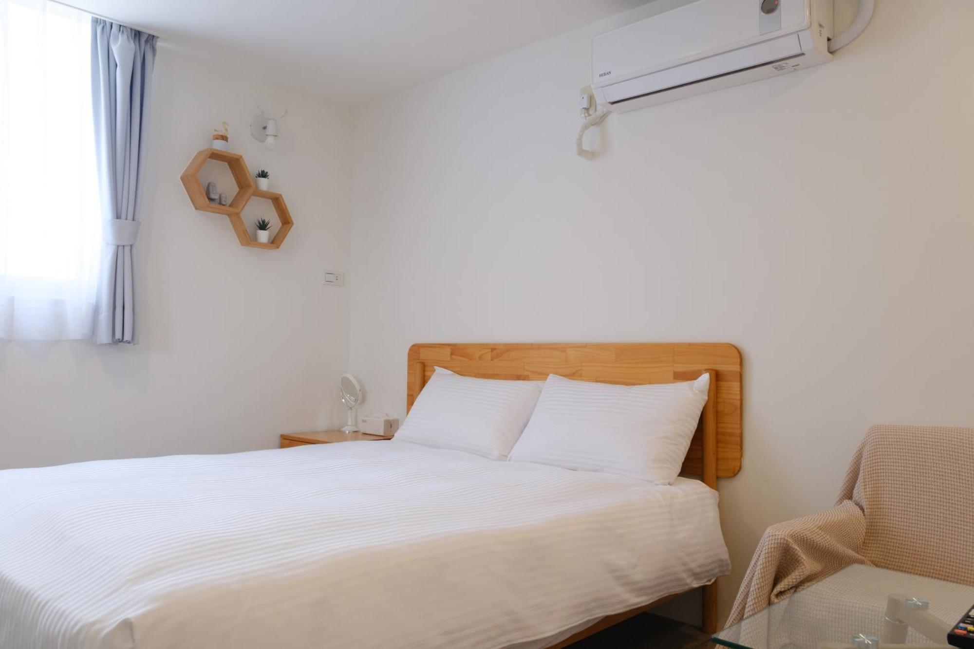 See U Apartment Tainan Esterno foto