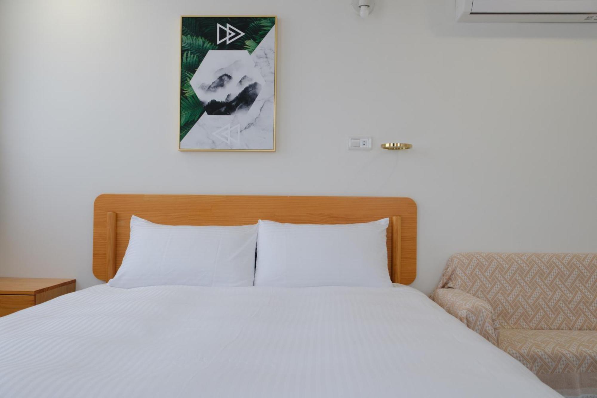 See U Apartment Tainan Esterno foto